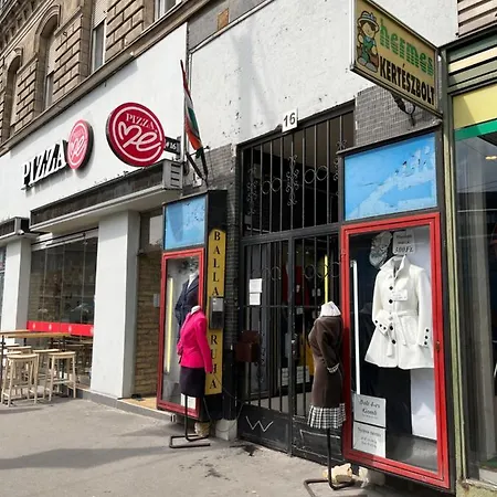 Good Luck Budapeşte